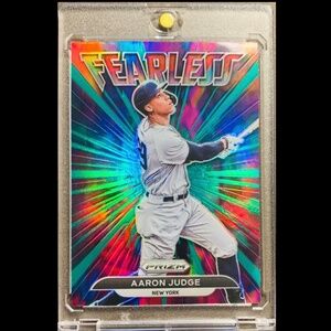 AARON JUDGE TIE DYE COLOR BURST REFRACTOR PRIZM CARD SP - NEW YORK YANKEES